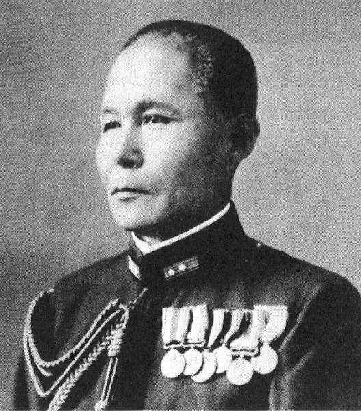 VAdm Ozawa's Northern Force (decoy) were detected by American aircraft. Convinced that this Force was the main Japanese threat, Halsey transmitted: "Central Force heavily damaged according to strike reports. Am proceeding north with three groups to attack carrier forces at dawn."