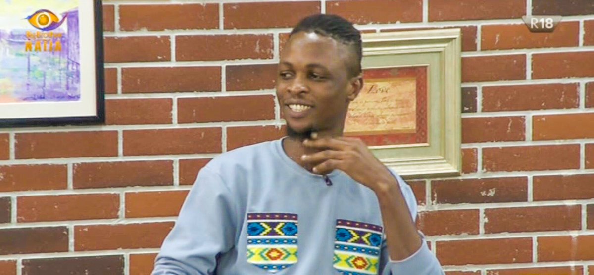 Eniolorunda_'s tweet image. November 8 is on Sunday. Mad Oh 💃💃💃 #StreamLaycon #Laycon