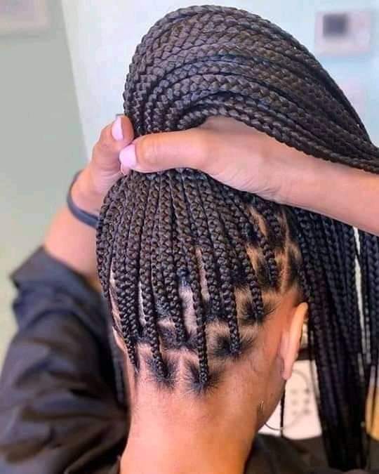 EvaSombi's tweet photo. @kingue_johnson Faite vous belle https://t.co/zjDcFOU8CI