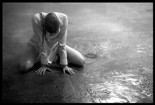 noveliciouss's tweet photo. "There is no greater agony than bearing an untold story inside you." 
— Maya Angelou
#writing https://t.co/fBxQbtsKAE