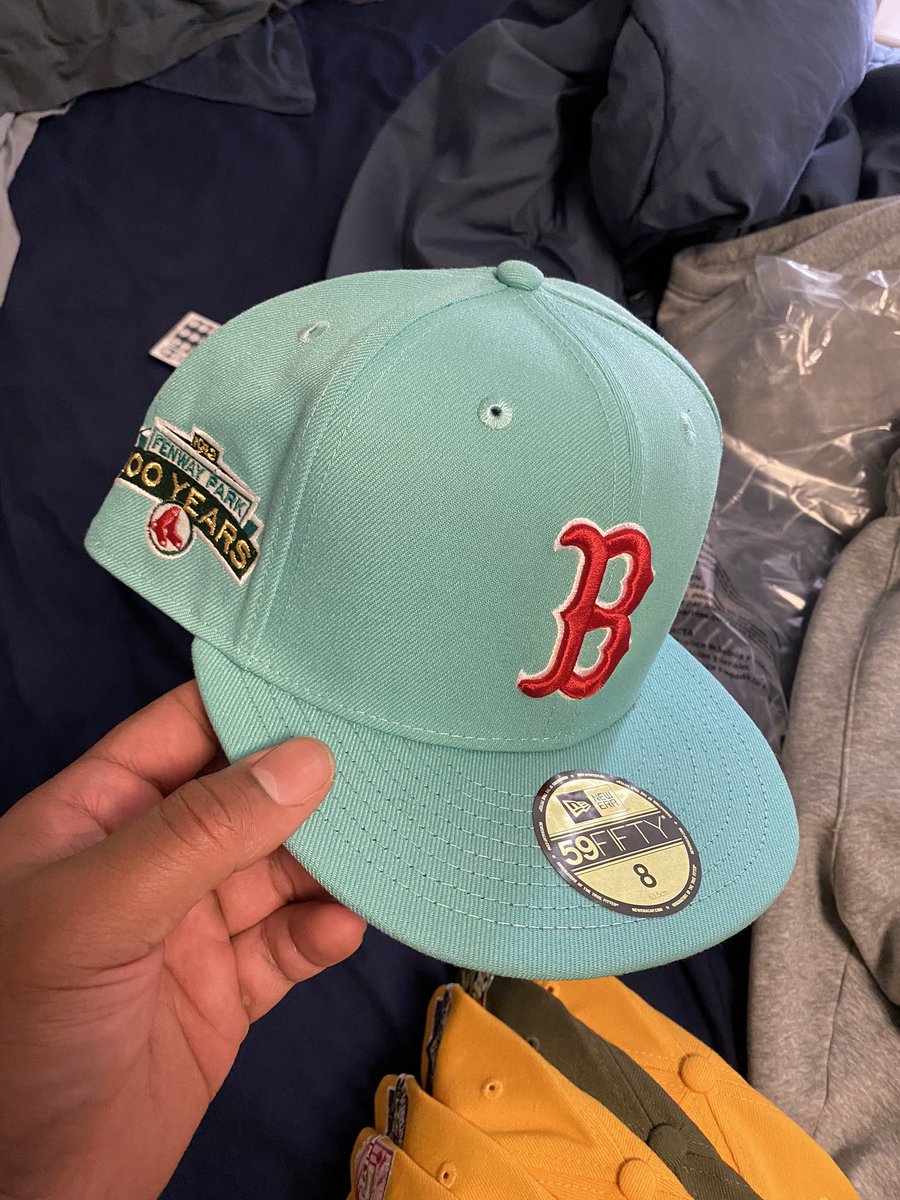 ColoredBrims tweet media