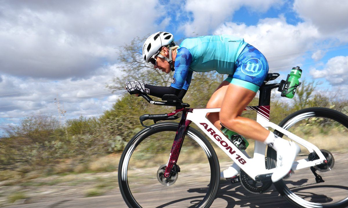 spaerotriathlon's tweet image. What goes into making a truly great tri short? More than you make think. Here are the 5 most important things to consider when buying your next pair of tri shorts: buff.ly/3hXKYXG