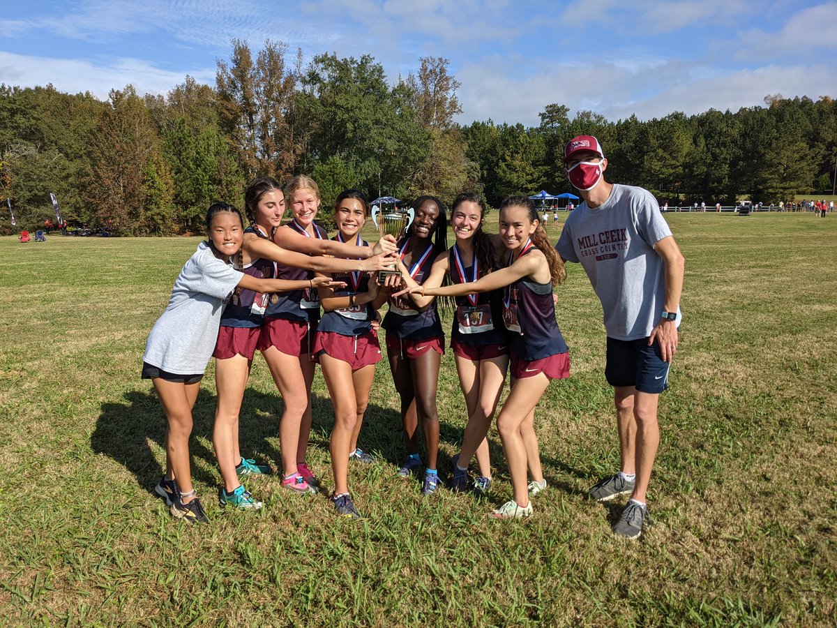 Edith region champ 🏅
Girls team champions 🏆
Racing our best at the right time and it feels so good.