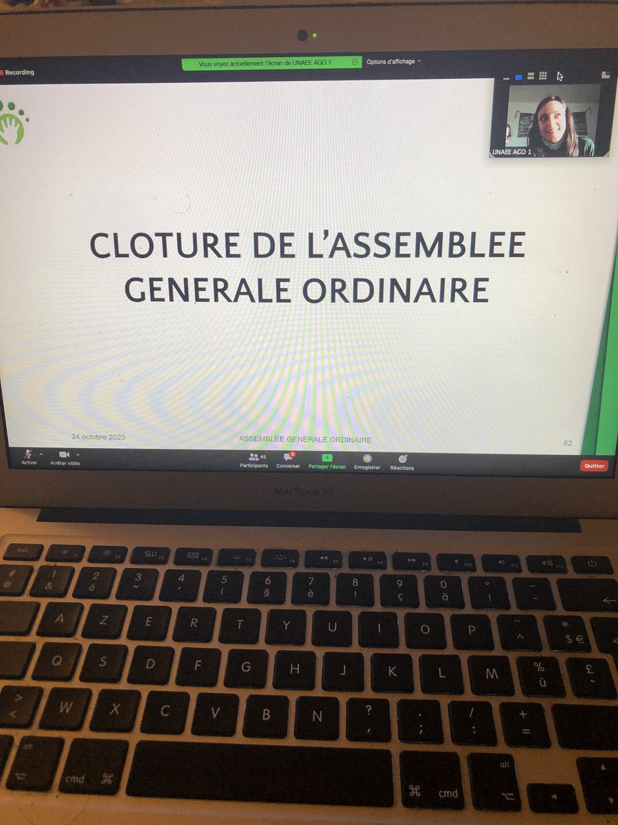 ThomasC_MK's tweet photo. Merci au réseau de l’@UNAEE de m’avoir donné l’occasion d’être secrétaire de séance pour leur AG de passation. 
Encore bravo au bureau de @OlivierUnaee pour leur mandat et félicitations à celui de @Emeline_UNAEE pour leur élection. 👏🏽👏🏽 https://t.co/w0fdcn8Zmz
