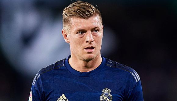 Loconteee's tweet photo. This was the necessary 10 out of 10 game by Toni Kroos 

• 62 passes – 94% accuracy 
• 4 tackles - 3 interceptions - 2 clearances
• 5 Key passes (Passes that led to a shot)
• 1 Big chance created.

Kroos control. https://t.co/0YDYCPKmlZ