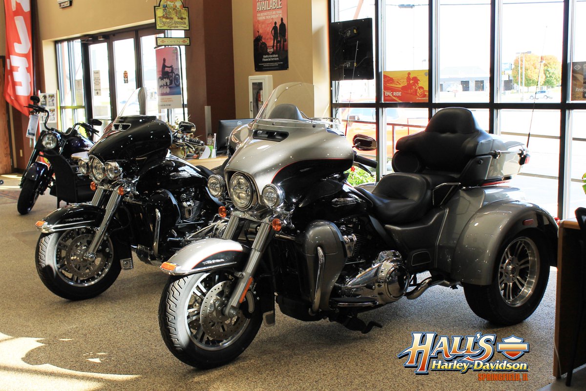 Hall's Harley tweet media