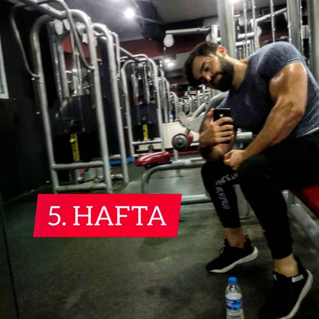 Pandemi döneminden sonra tekrar antrenmanlara başladık elhamdülillah. 2 aylık antrenman programımızı ve gelişimimizi paylaştık. Herhangi bir ilaç takviyesi olmadan doğru ve sağlam bir antrenman ile sağlıklı ve güçlü bir fiziğe sahip olmak tamamen sizin elinizde.

#spor