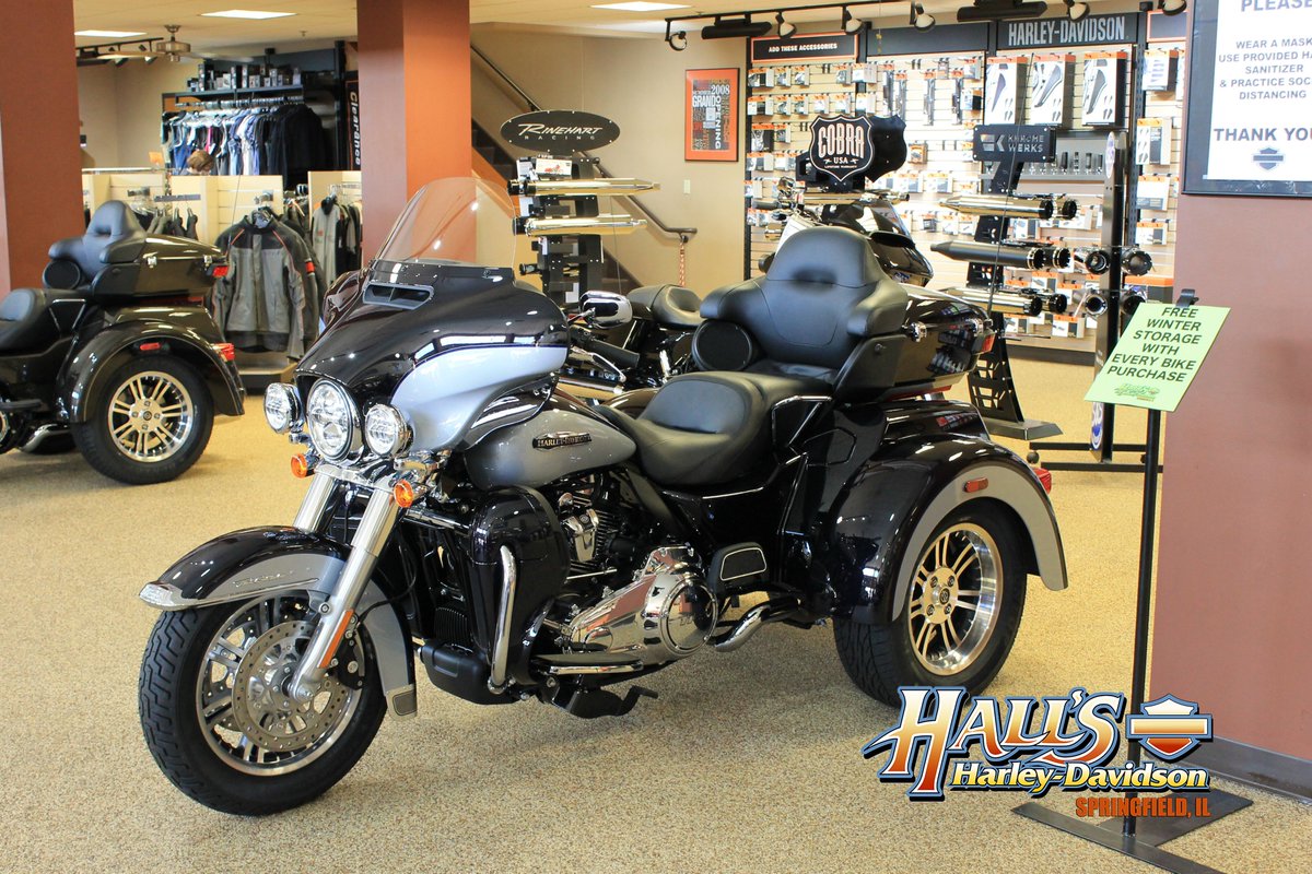 Hall's Harley tweet media