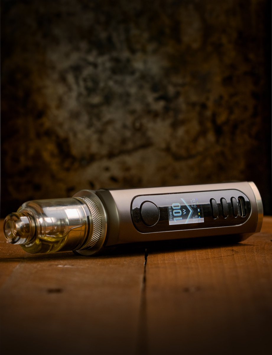 Vaping_Biker's tweet photo. Thought I’d take some shots of the @lost_vape #GrusMod that I’ve been using for a bit. Different edits but I think they look ok.
The Grus is a 21700 capable single battery beast, really solidly built too, and you can pop on some pretty monster sized atomisers (pretty much 30mm). https://t.co/rRE7KKzZvw