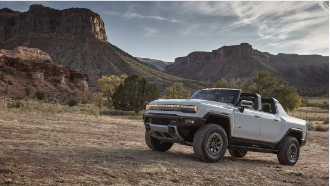 Don't worry about missing your next Zoom meeting, with the S20 HummerxSamsung you can log in from anywhere your EV Hummer takes you #TakeYourPhoneOnTheRoad #NeverMissAnElectricMoment #Integrative20