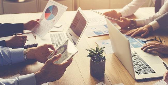 OsobaKim's tweet photo. If you missed last week's webinar on "Why Enterprise Automation Is Surging — and How to Get Started" it's now available on-demand! 

Automation reshaped global industries and spurred digital transformation for years. As your enterprise adjusts to the... https://t.co/scu1X3zdpd https://t.co/IcHl01hMb5