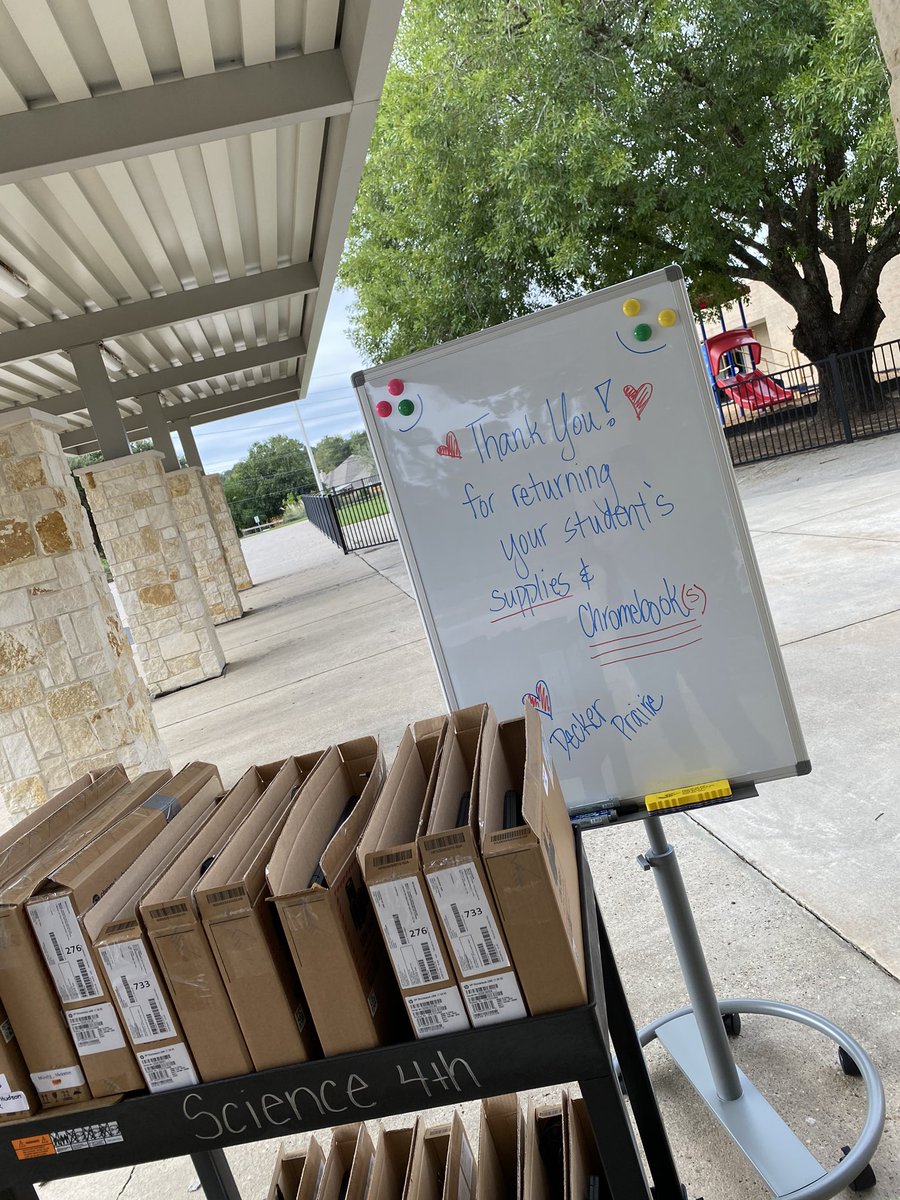 ImAllBooked's tweet photo. We have amazing @TISDDPES families that brought back our Chromebooks and school supplies this morning so they are ready for their kiddos who are returning face-to-face on Monday! β€οΈ #deckerstrong https://t.co/J2w9VTFeXs