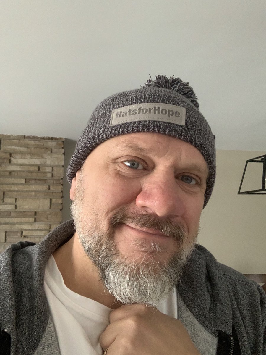 Dizzy72Rob's tweet image. #HatsForHope