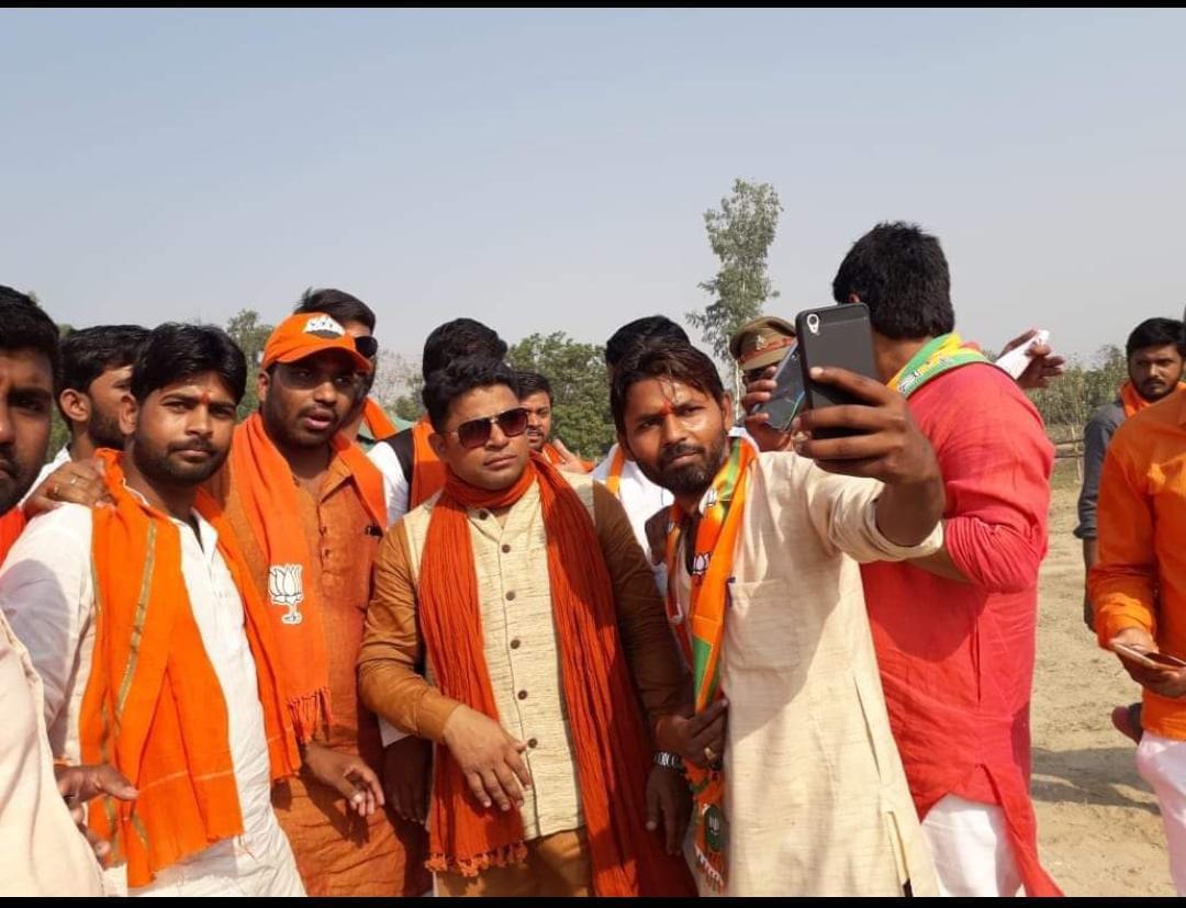 MrYaduvansh's tweet photo. भाजयुमो गोंडा जिला अध्यक्ष @guptadeepak631 को जन्मदिन की हार्दिक बधाई एवं शुभकामनाएं ।
हम आपके यशस्वी जीवन की ईश्वर से प्रार्थना करते हैं।💐🎂 https://t.co/Qef37ptkM5