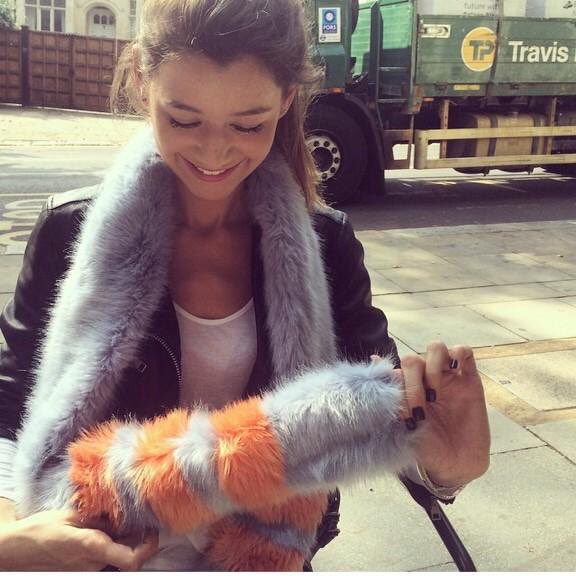 foreleanorj92's tweet image. Eleanor was my age in these pics.. I wish I could be that good looking now 🙈