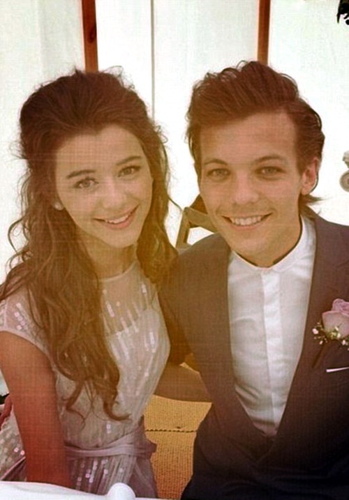 foreleanorj92's tweet image. Eleanor was my age in these pics.. I wish I could be that good looking now 🙈