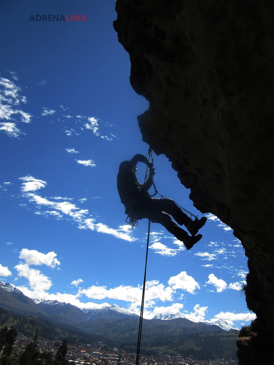 Adrenalima1's tweet photo. #Huaraz
Curso de escalada en el Rocodromo Los Olivos
#Escalada #Nudos #Sistemas #Reuniones #Anclajes #Aseguramiento #Relevo #Cordada #Polipasto #Autorescate #Rescate #Rapel #RapelesAsistidos
https://t.co/mkvcWCuI2a https://t.co/GktQdODG1z