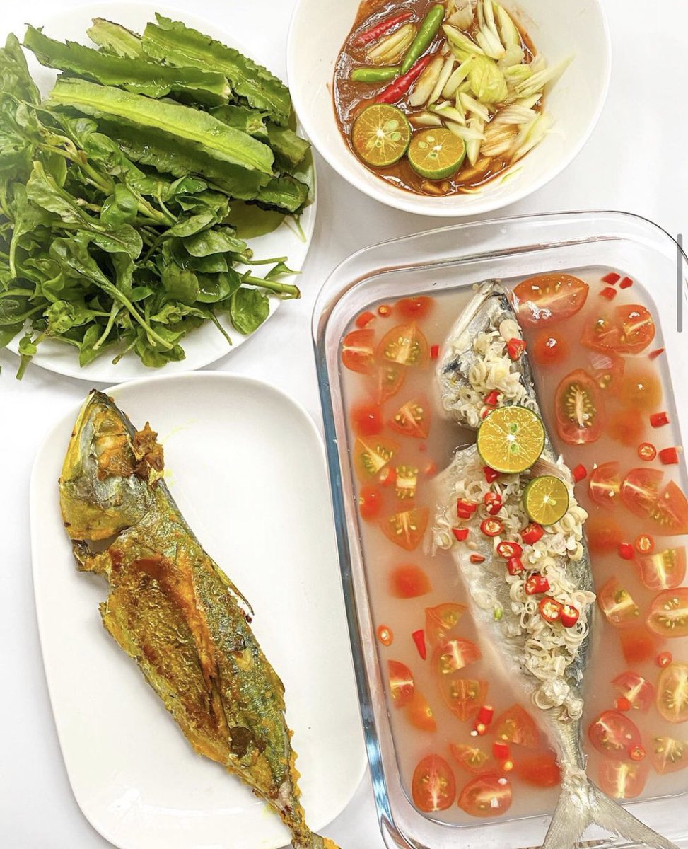 najwabiey's tweet photo. Menu 1 #willtry https://t.co/ybbWre3Owx