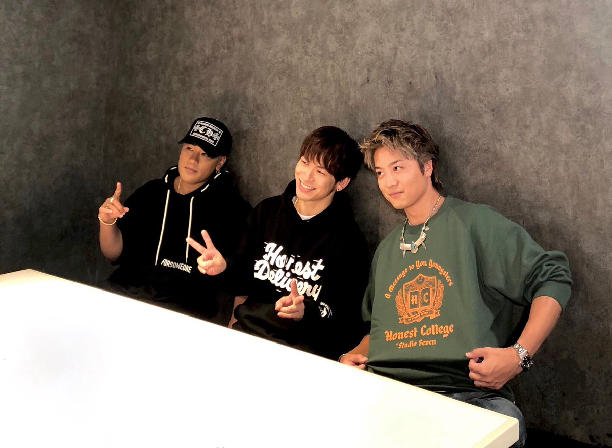 TAKAHIRO_Staff's tweet photo. #NAOTO x #ELLY x #TAKAHIRO https://t.co/diDThhfSTl