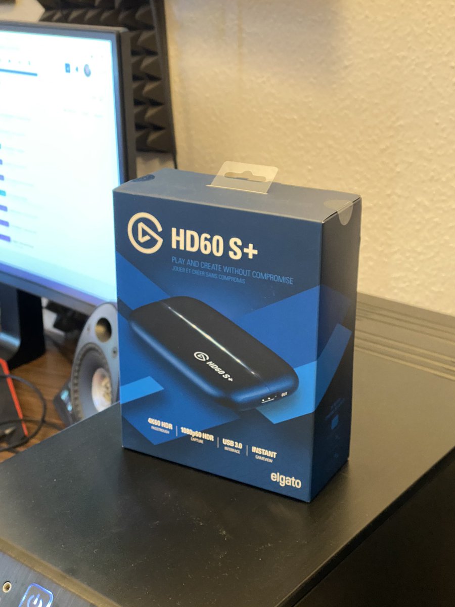 Twitch Gewinnspiel: retweeten und du hast direkt teilgenommen! Versand nur innerhalb Deutschlands! Auflösung im Livestream, Gewinner wird dann auch hier genannt und bekommt eine Nachricht, viel Glück 🌚