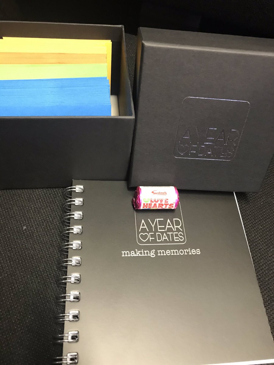 OrmerodChloe's tweet photo. Tommy’s last present for putting up with me for 2 years, I have no idea what’s in most of the envelopes so we could be doing anything 😬😳 #ayearofdates https://t.co/D8QSUgzPb5