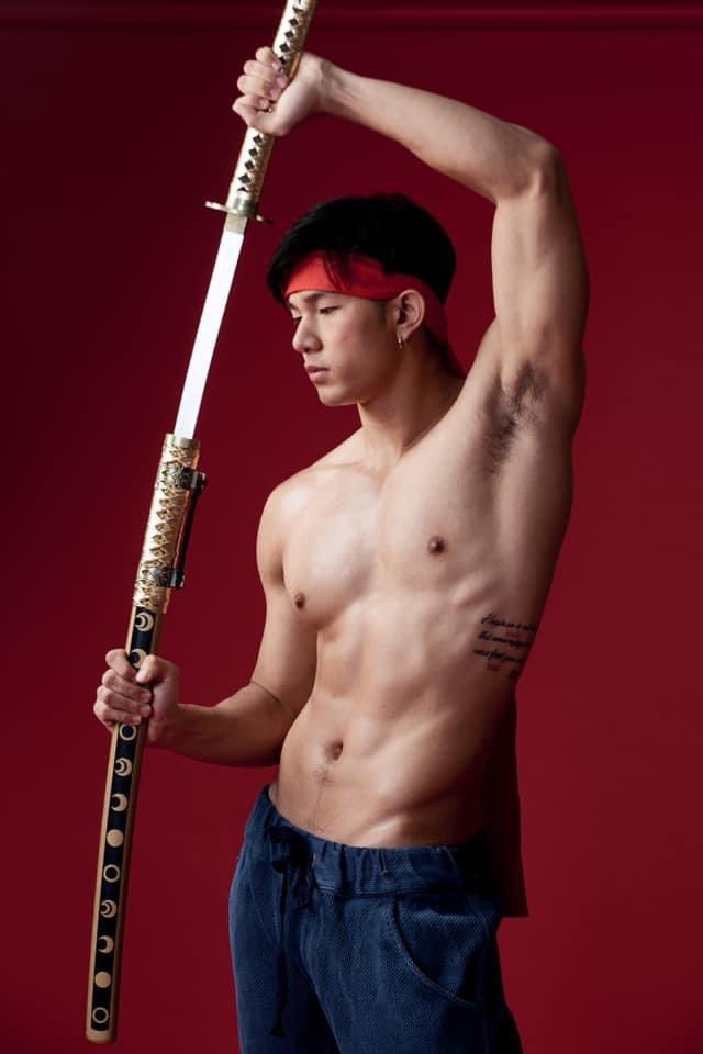 supper_team's tweet photo. ติดตามคอลเลคชั่นใหม่ เร็วๆ นี้ #suppertonight #supper_team #supper #Mulan 

Supper #mulan
Model : @momotaroman63 
Jacket : @bandilicious 
Boxer : @nube.wear 
Makeup @devi_vin 
Plate @mercurynightdecor

#SupperTonight #AnotherSideOfFairyTales #Disney #mulan #man #asianmodel https://t.co/VMIQm8211u