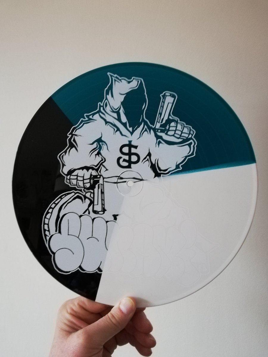 Infectious_14's tweet photo. Sunami style Bitch @SUNAMI408 #nowspinning #beatdowns #beatdown #beatdownhardcore #hardcore #sunami https://t.co/zwK96TzCFZ