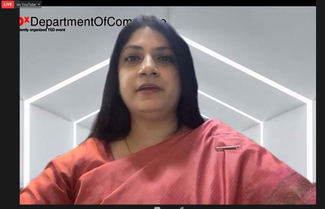 TEDxDoC's tweet photo. What do we want to pass on to our children? 

Values and Principles play a very important role in our lives and are immortal 

Man is the byproduct of what he thinks, what he thinks he becomes.

-  Dr. Karnika seth takes us on legacy.
#MBAIB #MBAHRD https://t.co/xVRH3qt16w
