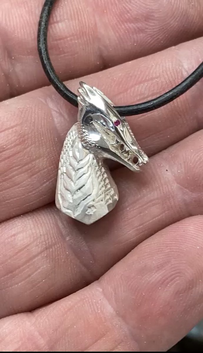No.words.needed. 
#stneots #silversmith #goldsmith #jewellery #handmade