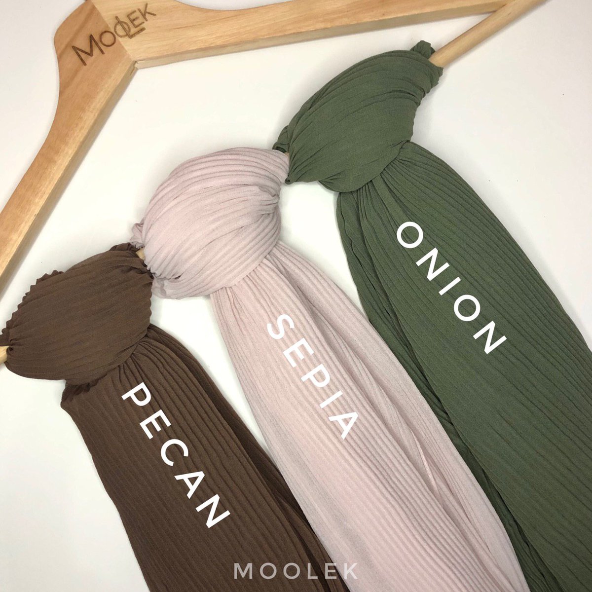 EpiphanyScarf's tweet photo. CUSHY PLEATS ✨

Material : chiffon georgette
Measurement : 1.8m x 0.8m

RM 21 per pieces 💕
RM 38 for 2 pieces 💕 https://t.co/MUVKFk4CmH