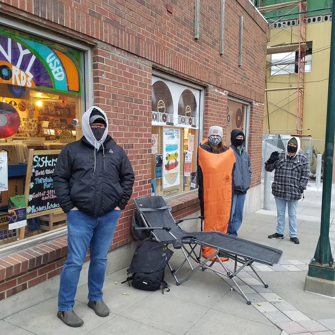 sistersofsound's tweet photo. Our hard core regulars!
Damn! One even brought his sleeping bag!
@recordstoredayus drop number 3 shall commence! In a few.
#shoplocal #shopsmall #aggieville #vinyl #records #supportyourlocalrecordstores #rsddrops #rsd20 #recordstoreday2020 #theboyzinthehoodies https://t.co/iqrnQwvY9C