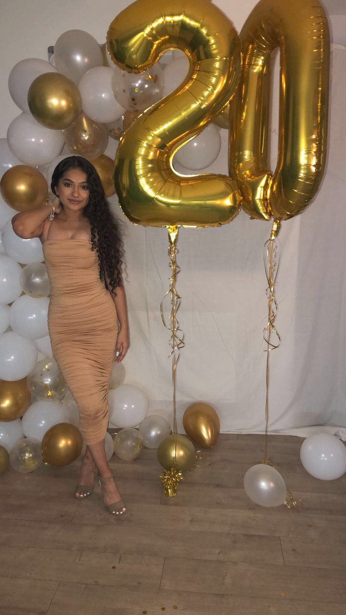 manasi_vashi's tweet photo. Twenties ✨ https://t.co/jfpI3LMWDM