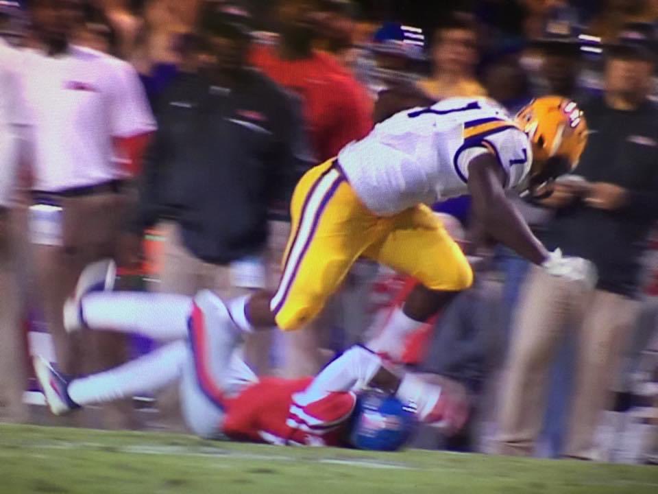 JacquesDoucet's tweet photo. Four years ago today, Leonard Fournette nearly killed a man. #LSU @_fournette https://t.co/1aupljelmg