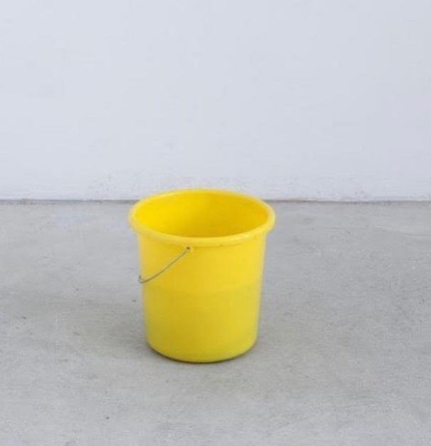 GDgaleriemulti's tweet photo. Jason Dodge, « Submerged light », received by @FrancoNoero as part of «Hospitality : the foreign galleries welcomed in Paris».
Jason Dodge «They lifted me into the sun again And packed my skull with cinnamon» at @GDgaleriemulti until November 10th !
#JasonDodge #leparis #cpga https://t.co/t2Pk22TXH2
