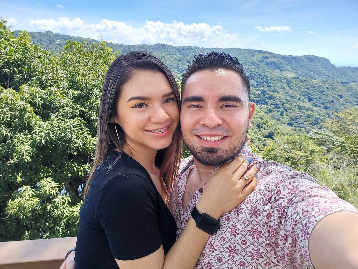 SofiiaMojica1's tweet photo. 2 meses después regresamos donde nos comprometimos 🥰😍
#Wifetobe #Love #MiPrometido https://t.co/UOjt0Zfc40