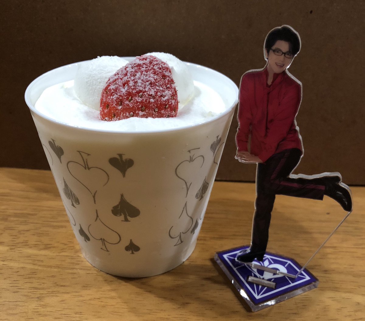 ein02062398's tweet photo. サイズ感💖www
こんな時間だけど気にしなーいw
みっちーさんお誕生日おめでとうございます✨🎂🎉
#MIT51
#及川光博
#weloveミッチー https://t.co/EpS2XxG04N