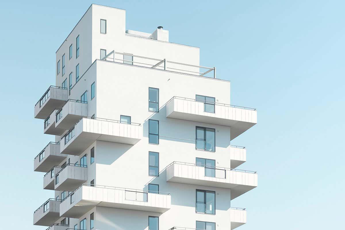 newscientist's tweet photo. Superwhite paint can cool buildings even in hot sunlight https://t.co/sj433Fv9Mh https://t.co/L8AkruaWJj