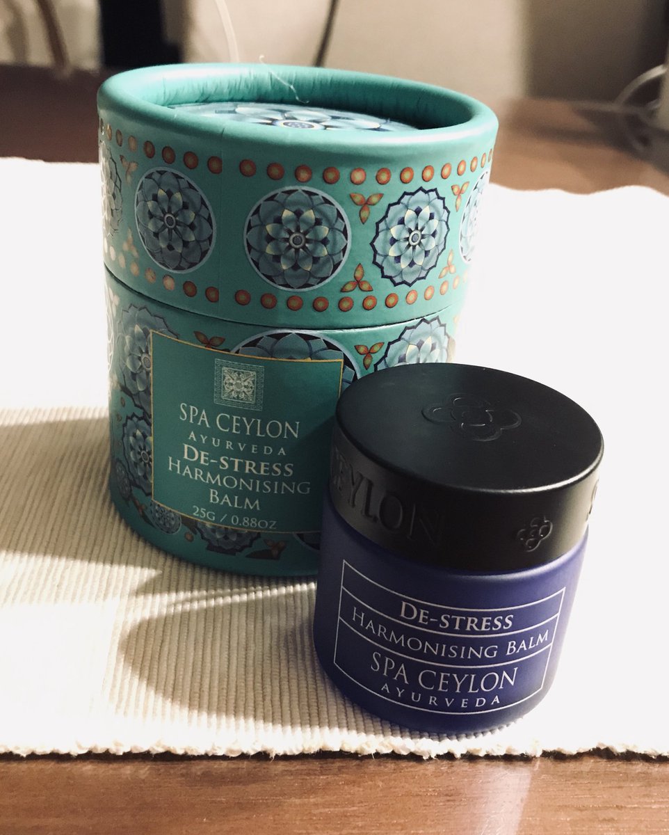 NatsumiEye's tweet image. SPA CEYLONのバーム買っちゃったー🎶もー全部欲しいわぁー　これから少しずつ揃えていこうかなー❤️

#spaceylon #スパセイロン　#アーユルベーダ　#香り好き　#バーム