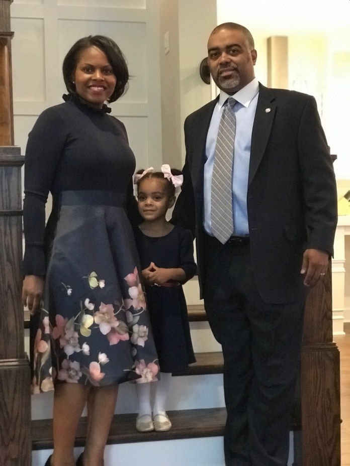 factandrumor's tweet photo. Erick Allen @allenforgeorgia is a good man for Georgia. He's pro-environment, healthcare, education, jobs and justice. Endorsements: #SierraClub, #AFLCIO, #EducatorsFirst, #PlannedParenthood, etc. https://t.co/TjZj3Q6RkO #resist #BLM https://t.co/5iWcZyq1dF