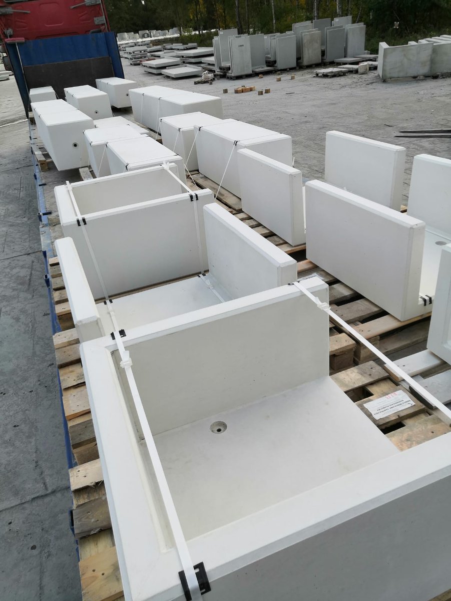 SienkiewiczMat's tweet photo. Ławki z betonu architektonicznego.

#SienkiewiczMatBud #KlinikaBetonu #budownictwo #beton #construction #concrete #prefabrykaty #precast #betonarchitektoniczny #Warszawa https://t.co/045hfljyQA