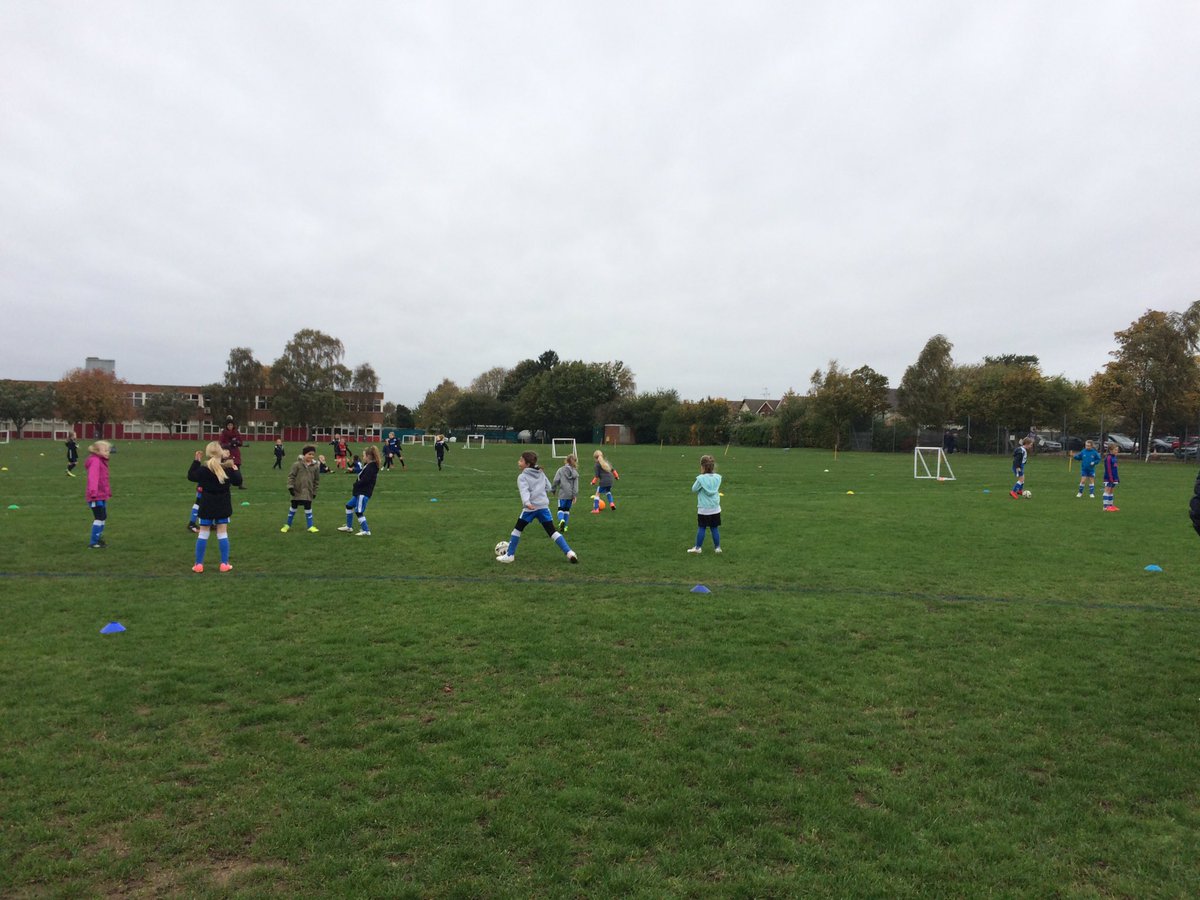 SuffolkWomens's tweet photo. Wow !
What a super morning of girls’ fun football @Cops_FC ⚽️⚽️⚽️⚽️⚽️⚽️⚽️⚽️⚽️⚽️⚽️⚽️
It was so good to see so many teams at the event. Thank you to @jamesmorley8 @BeccaBolton22 for sorting out all the fixtures and making sure all the equipment was sanitised. @SuffolkWomens 👍🏻⚽️👏🏻 https://t.co/jCSvBzKdU2