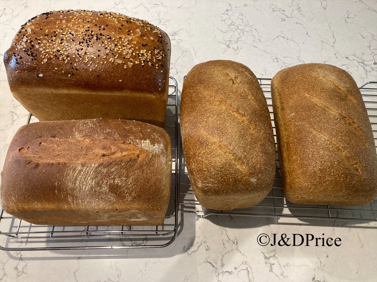 nakedfreestyler's tweet photo. Marathon #buffbaking session. Two wholemeal & a cheese bread for our neighbour. A mega-glazed cheese bread for us. Oversized, perfect fit for our Jaffle Iron for toasted sandwiches 😋 #buffbaker #NormalisingNaturism #naked #realbread #bread https://t.co/RjT0Dp7dXM