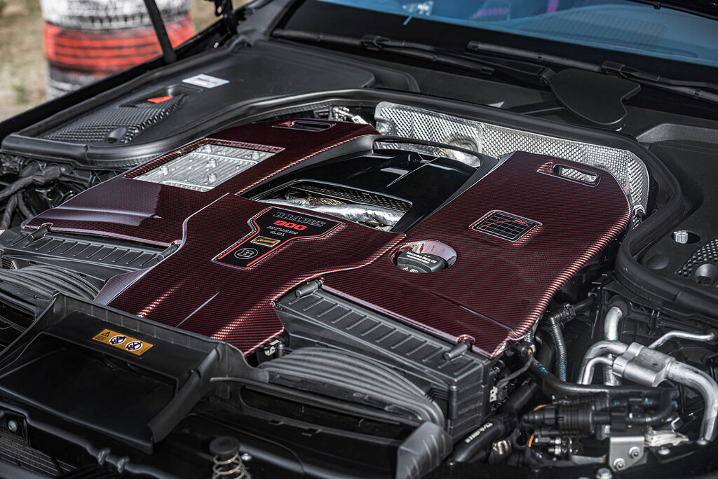 cochealia's tweet photo. Brabus lo ha vuelto a hacer, ha transformado el Mercedes-AMG GT 63 S en un brutal Brabus Rocket 900 que como su propio nombre indica tiene 900 CV con un coste de unos 600.000€
#brabusrocket900
Más contenidos del motor:
https://t.co/OlBFc4DPPM https://t.co/HQmdcuXF6r