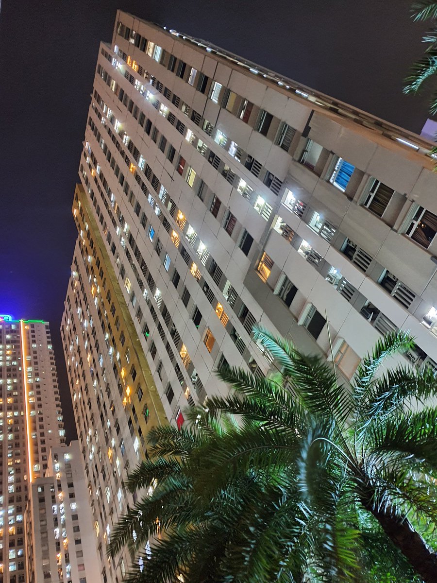 edwin_leonard's tweet photo. 📍 Condominium Green Bay
#streetphotography #samsungnote10 #samsungnoteseries #jakarta #Indonesia #nightmode https://t.co/ISCE2j7PDD
