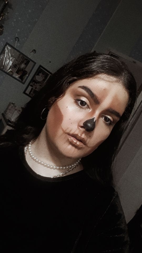 Hi Liam, I've always loved makeup and I like trying new things so I did this! I really hope you like it. I love you so much and I'm proud of you.💕 @LiamPayne #LPCostumeComp #LPMakeUpComp