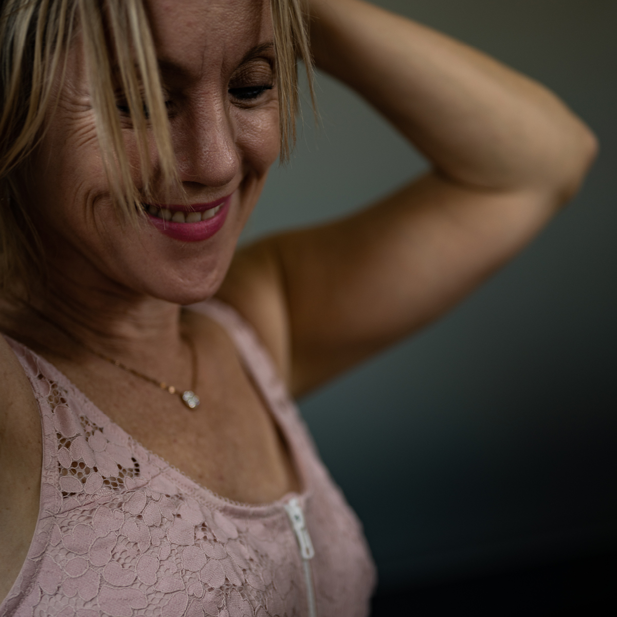 StellaMcCartney's tweet photo. In our A Letter to My Loved Ones series, writer @Limitless_Em is photographed by photojournalist @LynseyAddario. Read the piece she penned to her daughter Ella on how she is #NoLessAWoman.
Discover our #BCA campaign: https://t.co/PoNK7Sx30f
#StellaMcCartney #StellaCares https://t.co/DaecGxeE9W