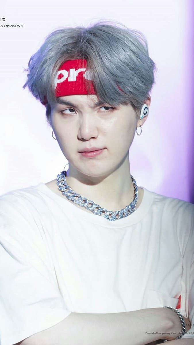 yoongi in headbands : a needed thread
