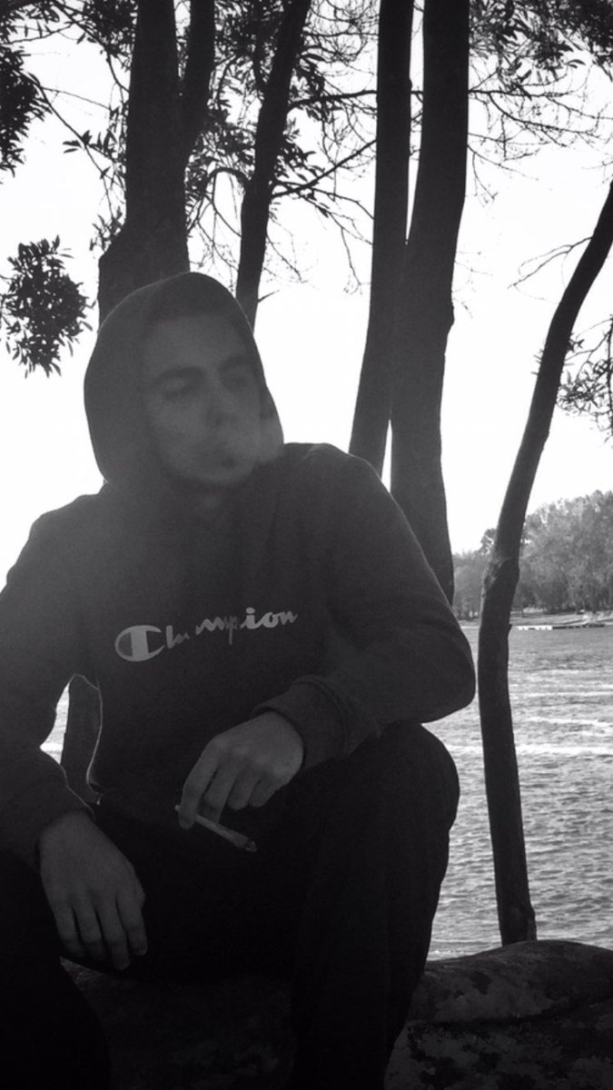 Stay safe, my nigga, stay dangerous
Y'all niggas don't know what pain is until you gotta face it 
OGs told me, "Have patience" , big dawg told me, "Go take it"
Real nigga headshot for the fake shit