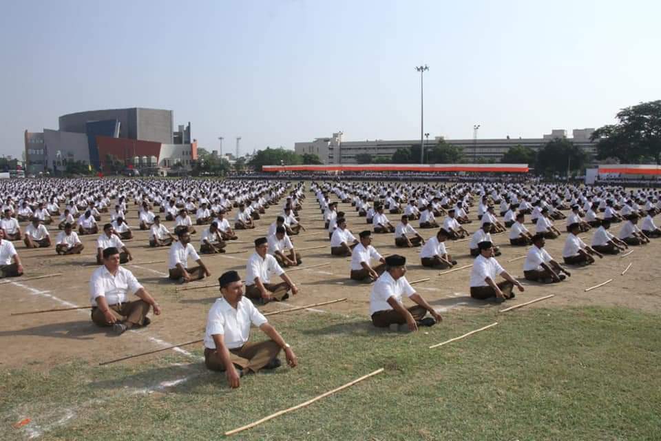 nitin_patil1796's tweet photo. विजयादशमी उत्सव 2019
#RSS #Nagpur #Reshimbag https://t.co/KmAlZylHAO