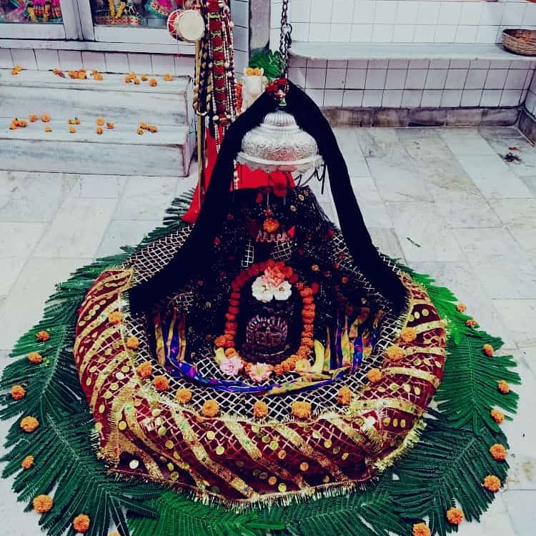हर हर महादेव
आज का श्रृंगार
#HarHarMahadev
#om
.#namashivaya
#har
#har
#mahadev_har
#ambikadevi_ji
#derababamangalnath
#ambikadevimandir
#kharar
#Mohali
#punjab
@MYogiRamnath
#myogiramnath https://t.co/YXXwkgZ5Xm